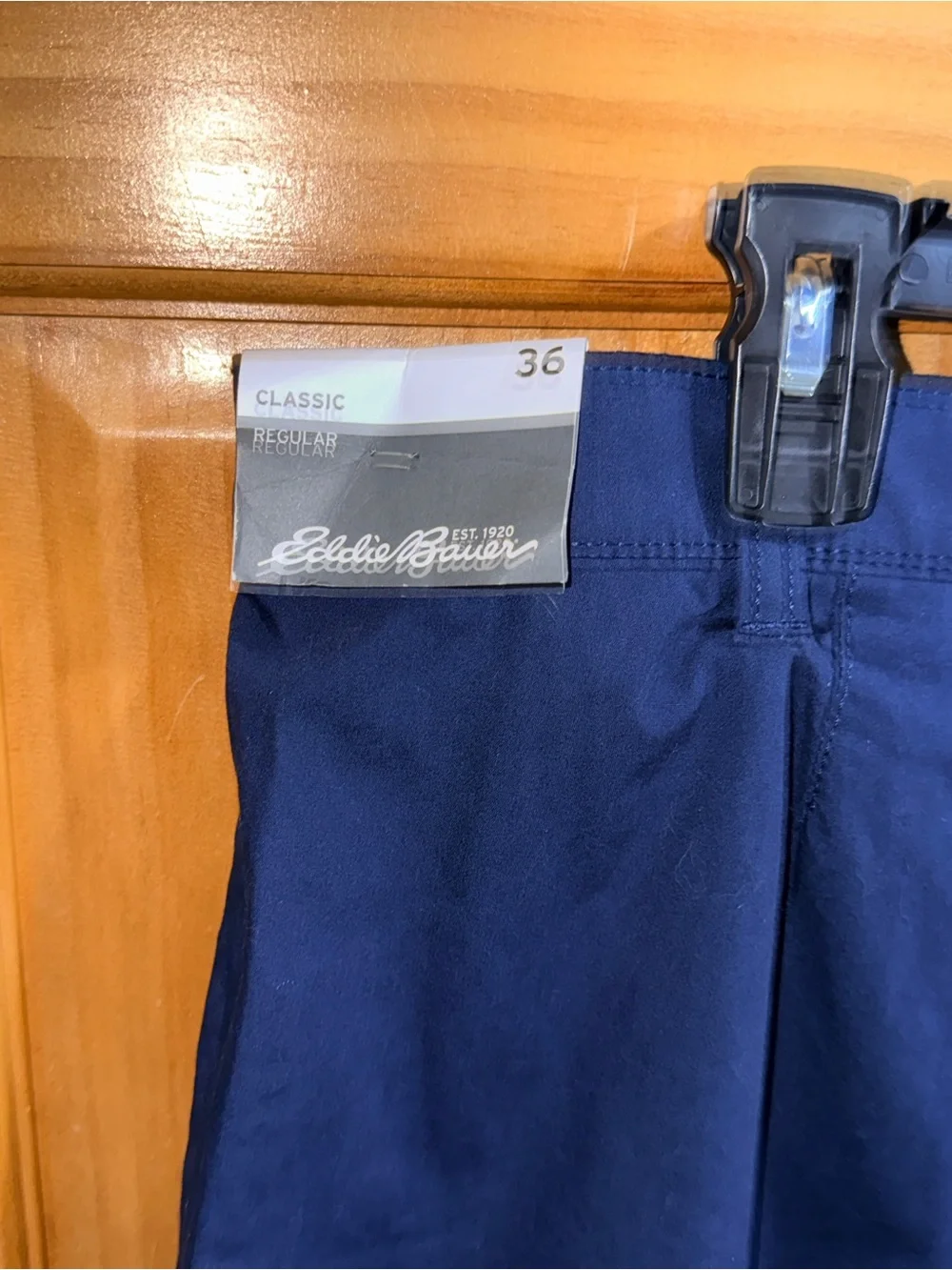 NWT Eddie Bauer Classic Mr. Camano Navy Flat-Front Men's Shorts-36